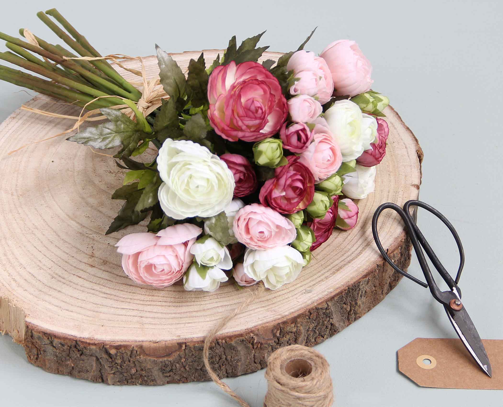 Mica Decorations ranonkel boeket maat in cm: 35 x 26 roze