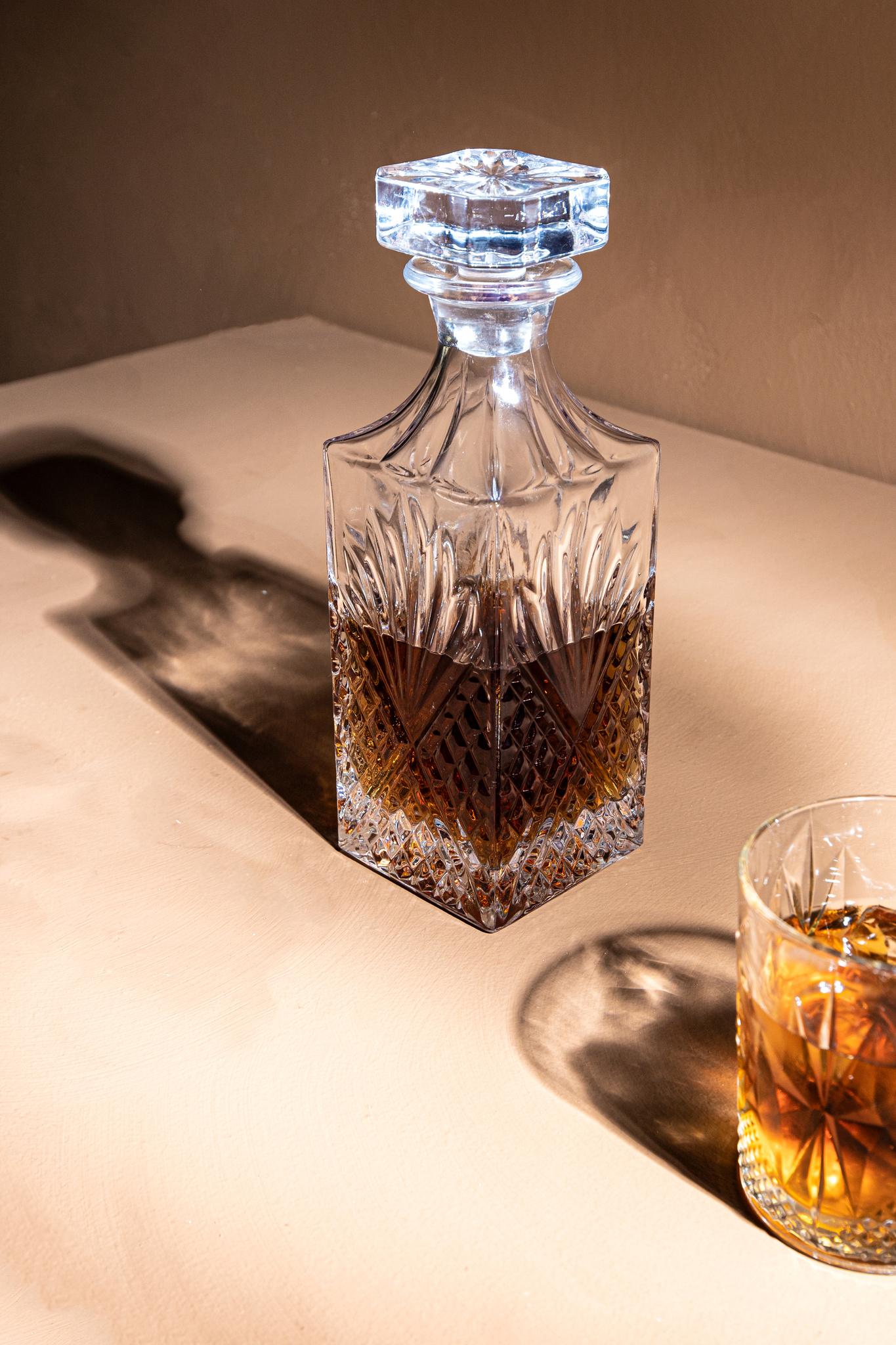 PTMD Vierkante Whisky Fles - 9 x 9 x 27cm - Kristal glas - Transparant