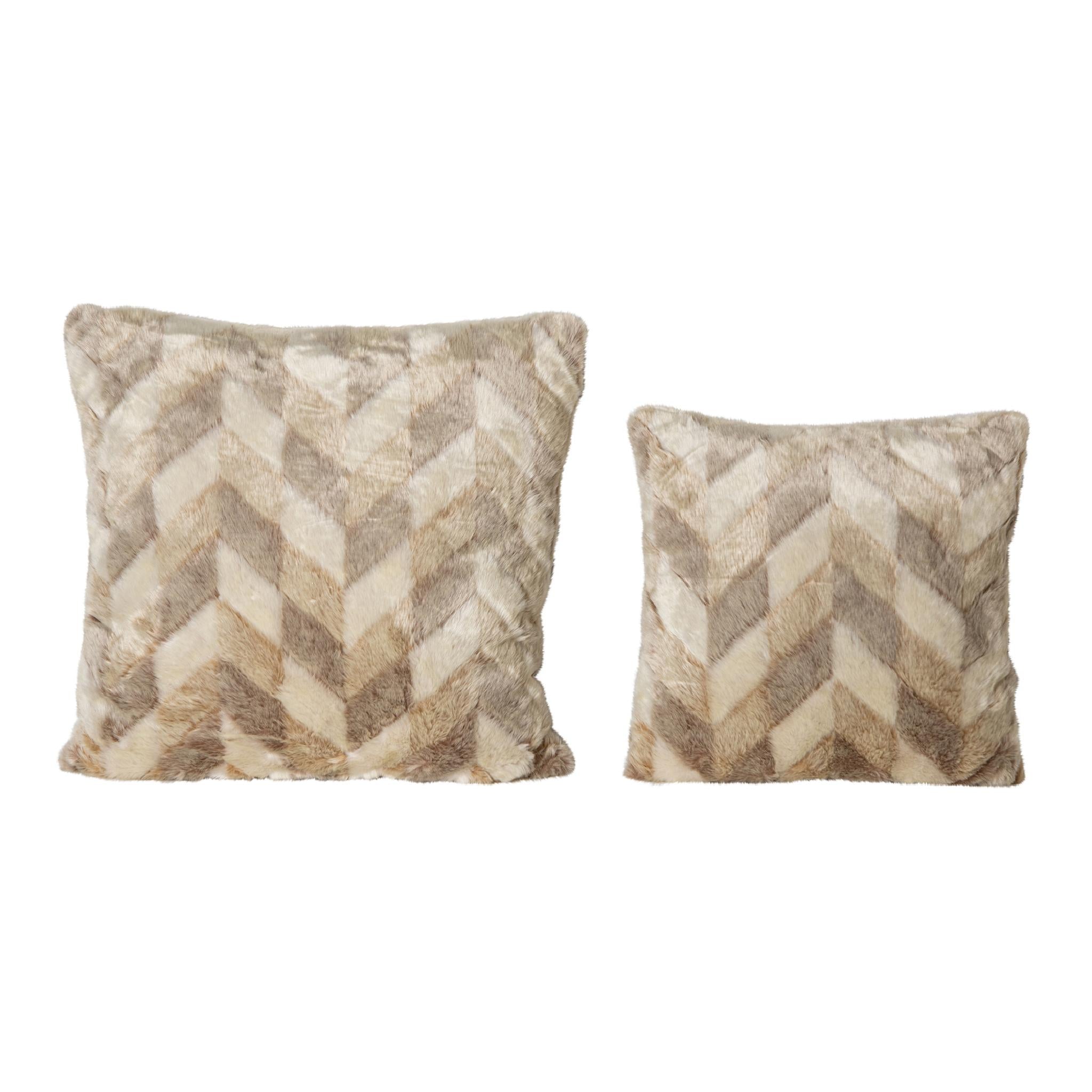 PTMD Kathleen Sierkussen - 45x10x45 cm - Imitatie Bont - Creme