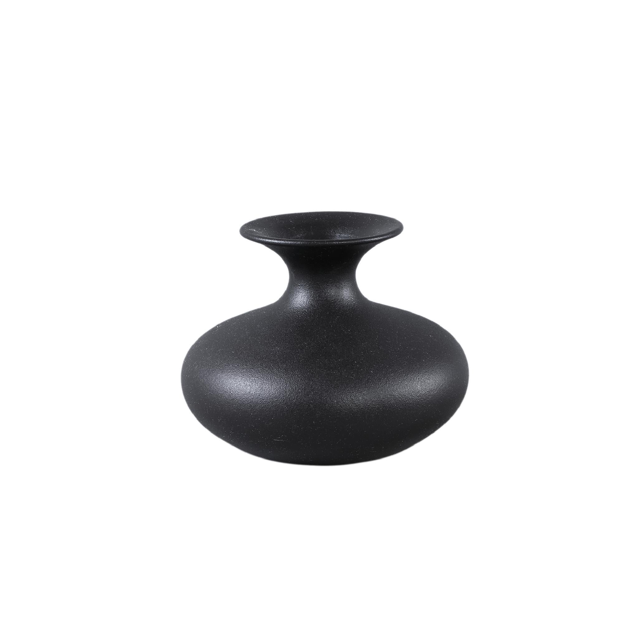 PTMD Bloempot Lyndsay - 20x20x16 cm - Keramiek - Zwart