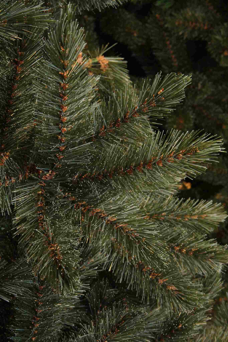 Triumph Tree Kunstkerstboom Forest frosted - 157x157x230 cm - PVC - Nieuwgroei Blauw
