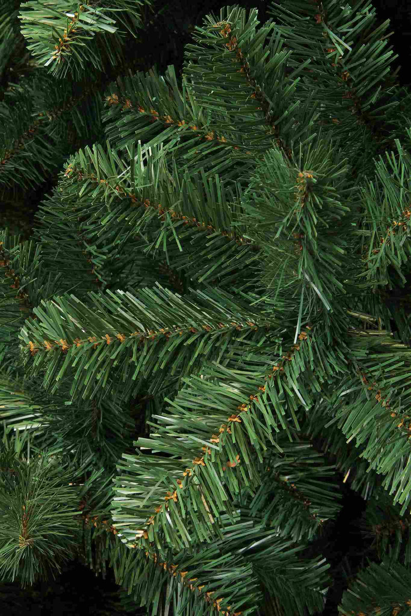 Triumph Tree Kunstkerstboom Tuscan - 170x170x305 cm - PVC - Groen