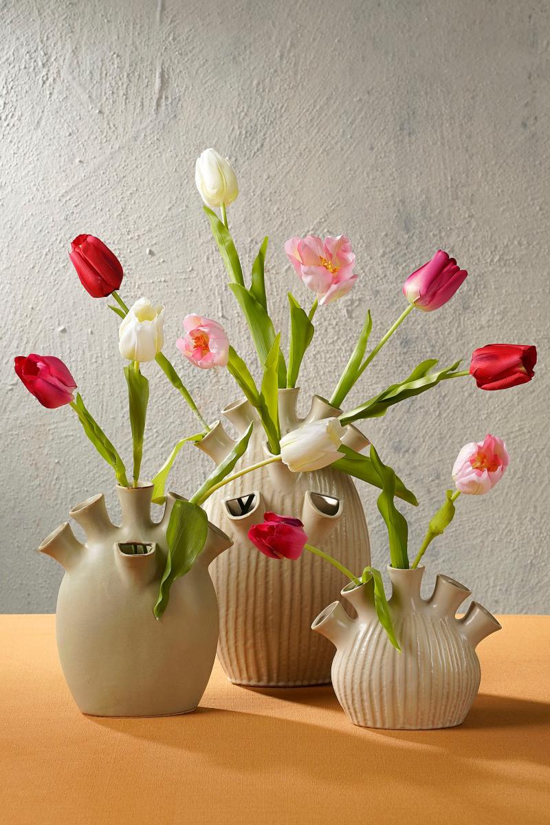 Mica Decorations Saul Vaas - 26x14x30.5 cm - Keramiek - Grijs