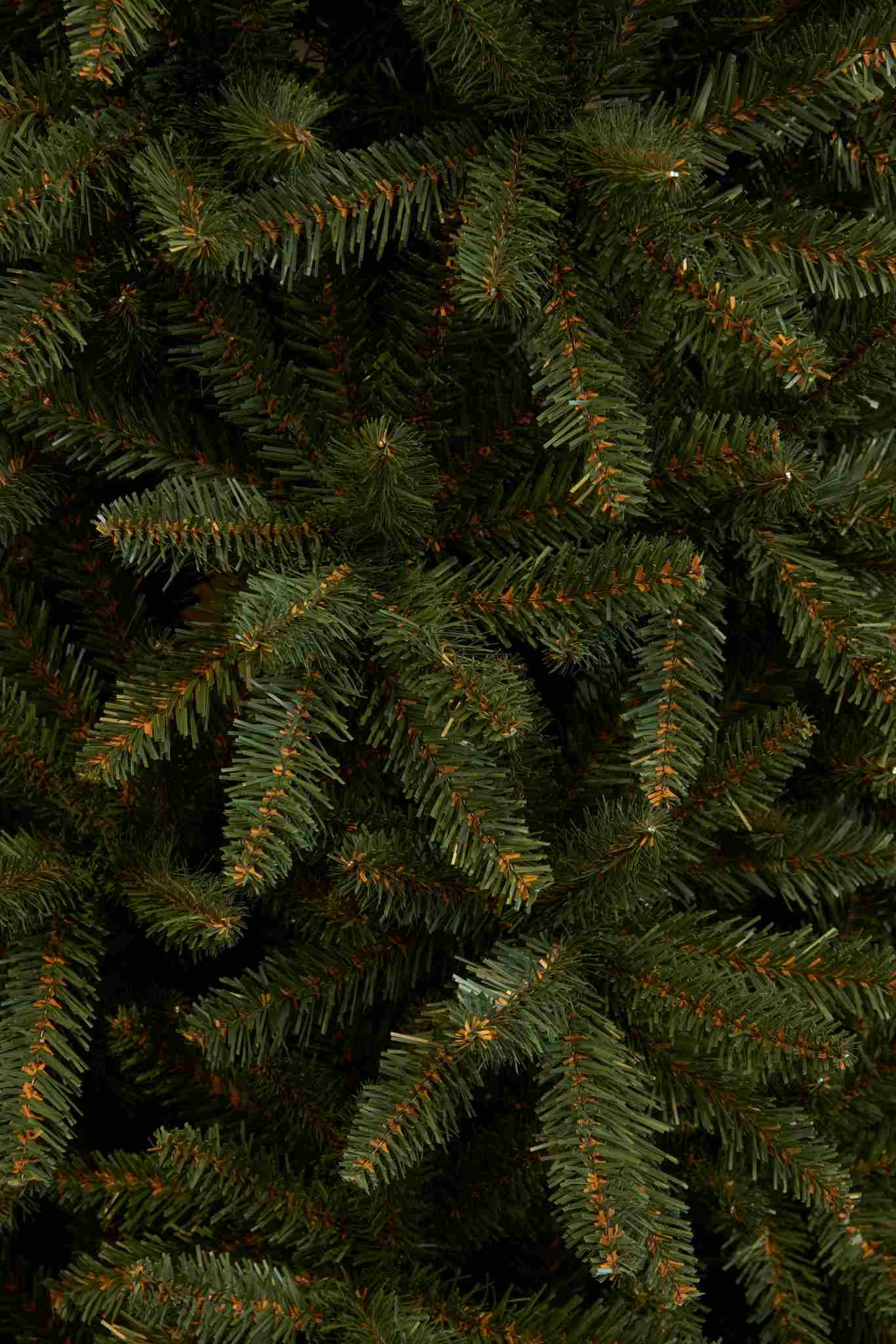 Triumph Tree Kunstkerstboom Matterhorn - 74x74x155 cm - PVC - Groen