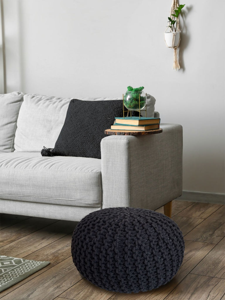 SVJ Poef Jula - 55x55x37 cm - Katoen - Zwart