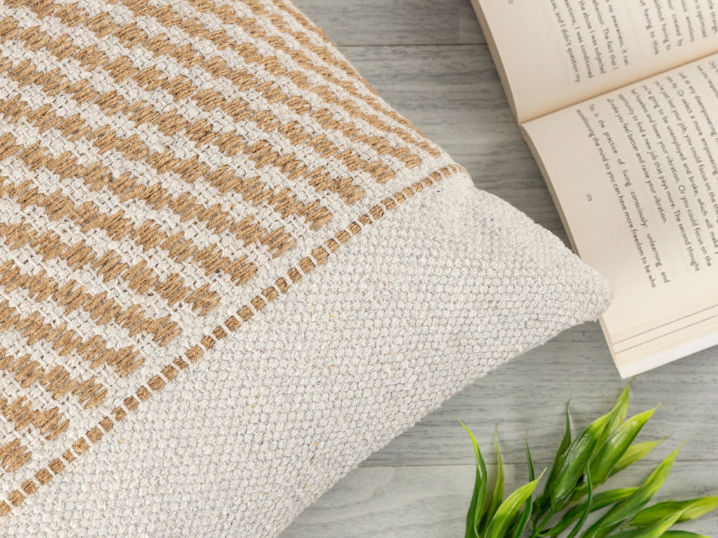 SVJ Sierkussen Siera - 40x40x7 cm - Katoen - Beige - Set van 2