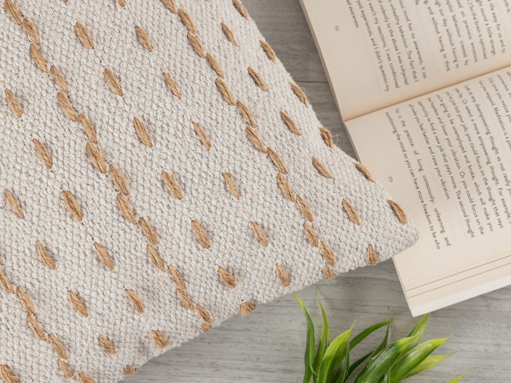 SVJ Sierkussen Siera - 40x40x7 cm - Katoen - Beige - Set van 2