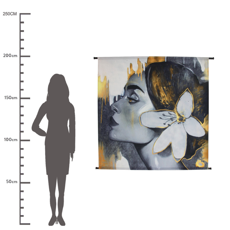 SVJ Vrouw met Bloem Wanddecoratie - 136x136 cm - Velvet - Grijs