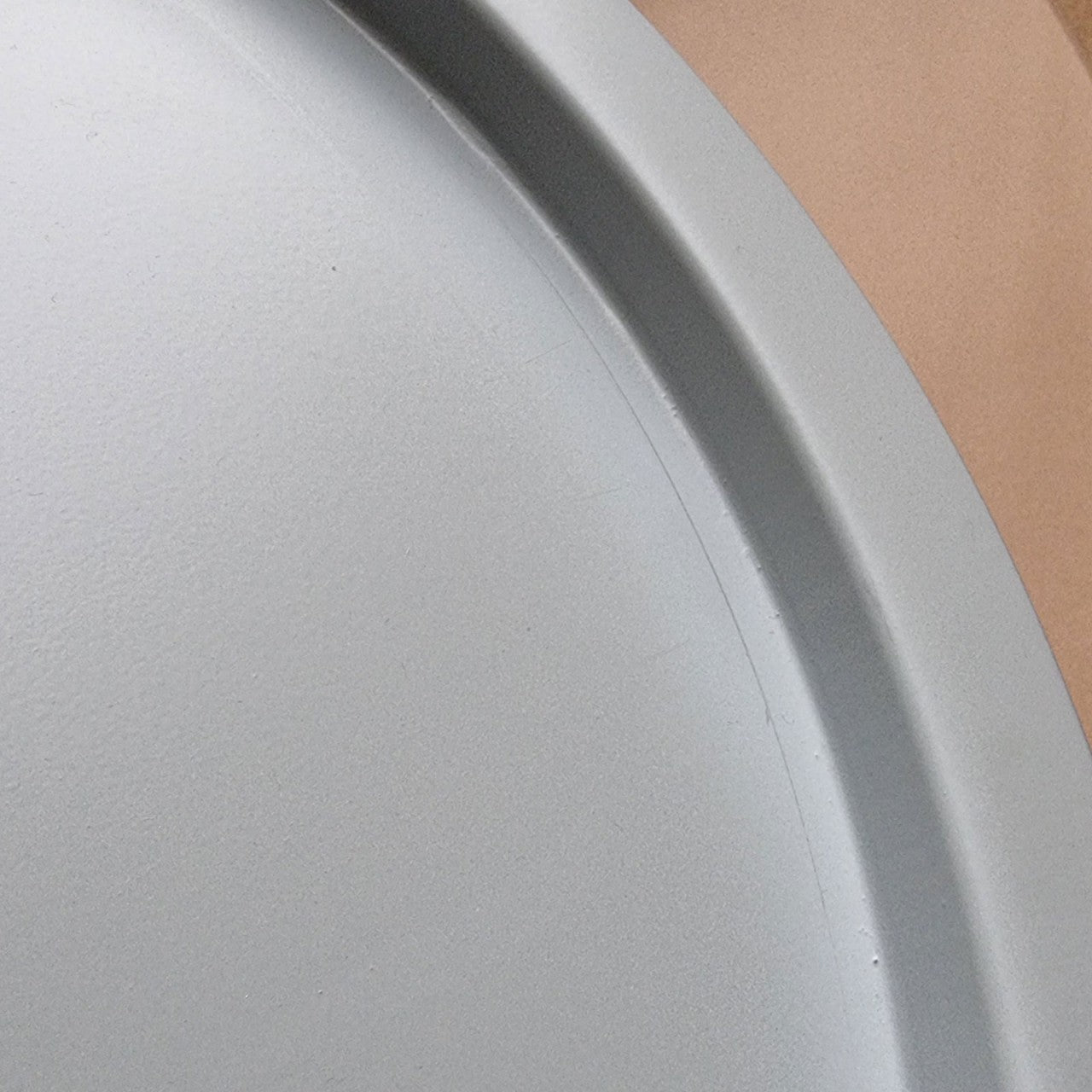 SVJ Bijzettafel Rond - 47 x 47 x 51 cm - Metaal - Lichtgrijs
